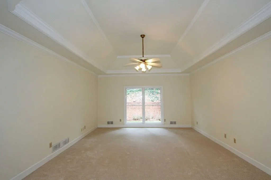 100 Grosvenor Place, Sandy Springs, Georgia 30328, 4 Bedrooms Bedrooms, ,2 BathroomsBathrooms,Residential,Sold,100 Grosvenor Place,5623559