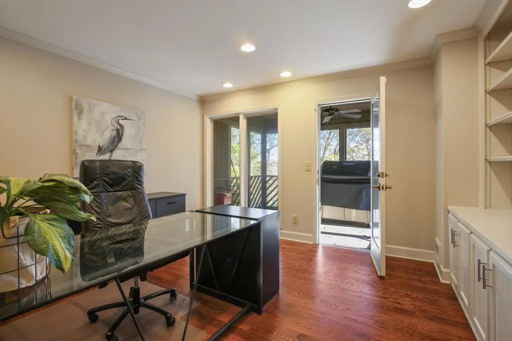 145 Habersham Waters Court, Sandy Springs, Georgia 30350, 4 Bedrooms Bedrooms, ,3 BathroomsBathrooms,Residential,Sold,145 Habersham Waters Court,6811190