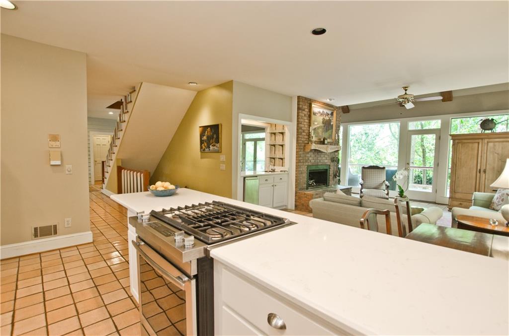 5520 Powers Ridge Court, Sandy Springs, Georgia 30327, 4 Bedrooms Bedrooms, ,3 BathroomsBathrooms,Residential,Sold,5520 Powers Ridge Court,7320685