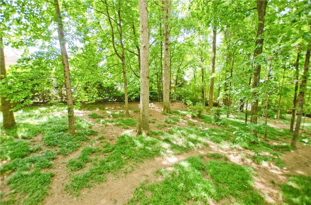 5520 Powers Ridge Court, Sandy Springs, Georgia 30327, 4 Bedrooms Bedrooms, ,3 BathroomsBathrooms,Residential,Sold,5520 Powers Ridge Court,7320685