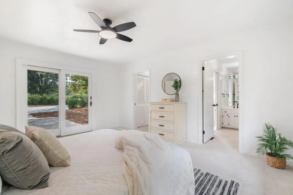 Opens To Courtyard Patio And Private Back Yard!