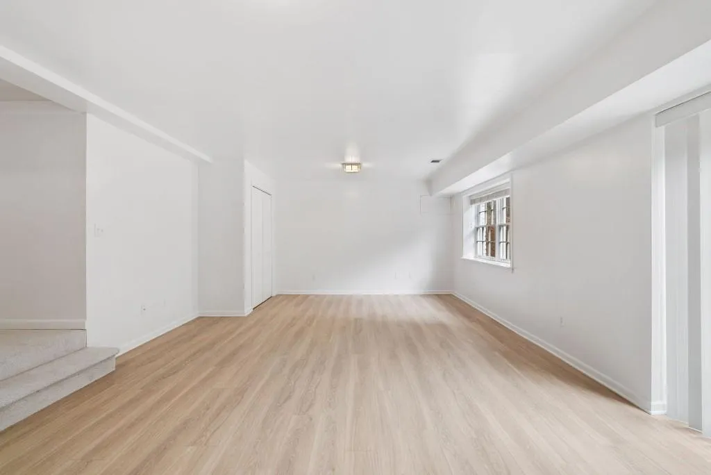 Massive Finished Terrace Level With New Flooring And Paint!