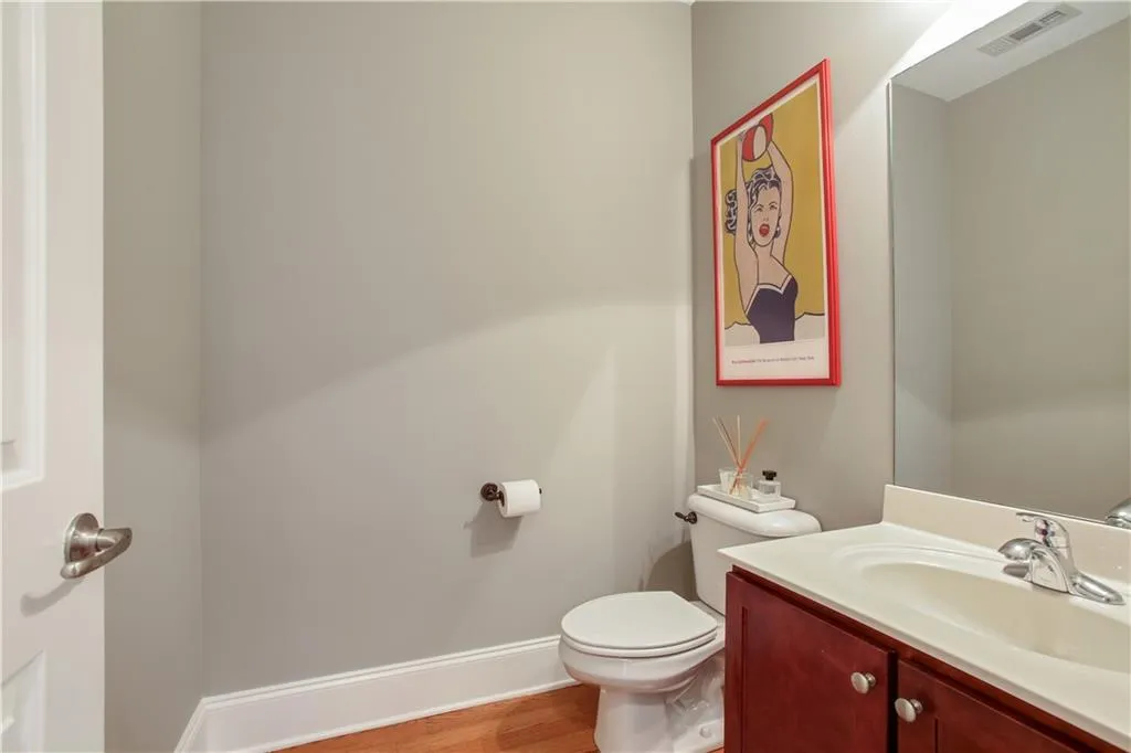 875 Perennial Drive, Atlanta, Georgia 30328, 3 Bedrooms Bedrooms, ,2 BathroomsBathrooms,Residential,Sold,875 Perennial Drive,6129119