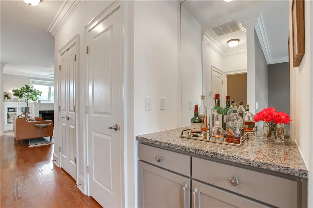 875 Perennial Drive, Atlanta, Georgia 30328, 3 Bedrooms Bedrooms, ,2 BathroomsBathrooms,Residential,Sold,875 Perennial Drive,6129119