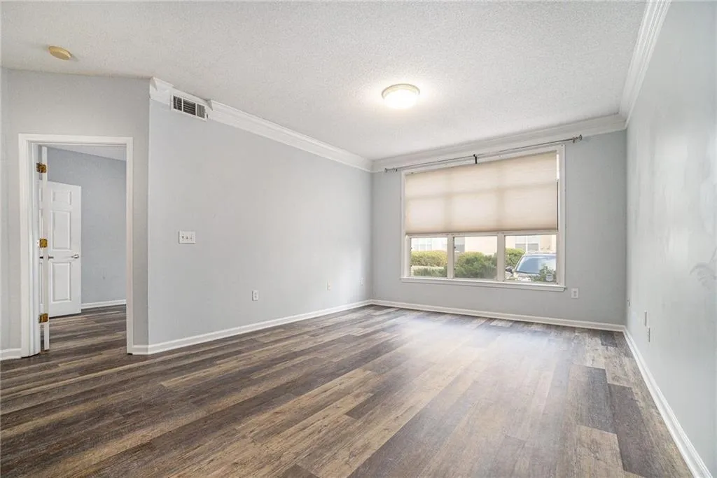 955 Juniper Street Unit 3026, Atlanta, Georgia 30309, 1 Bedroom Bedrooms, ,1 BathroomBathrooms,Residential,For Sale,955 Juniper Street Unit 3026,7555559