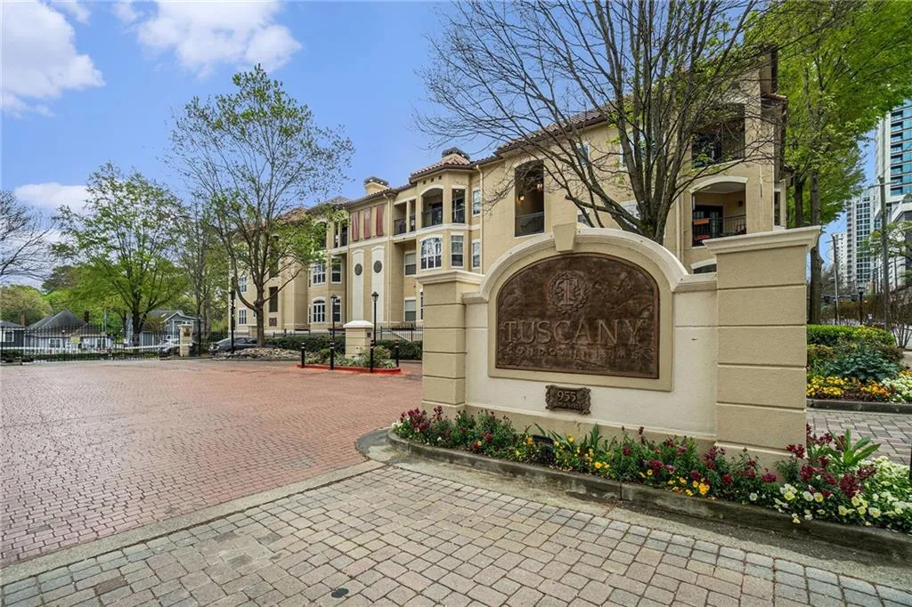 955 Juniper Street Unit 3026, Atlanta, Georgia 30309, 1 Bedroom Bedrooms, ,1 BathroomBathrooms,Residential,For Sale,955 Juniper Street Unit 3026,7555559