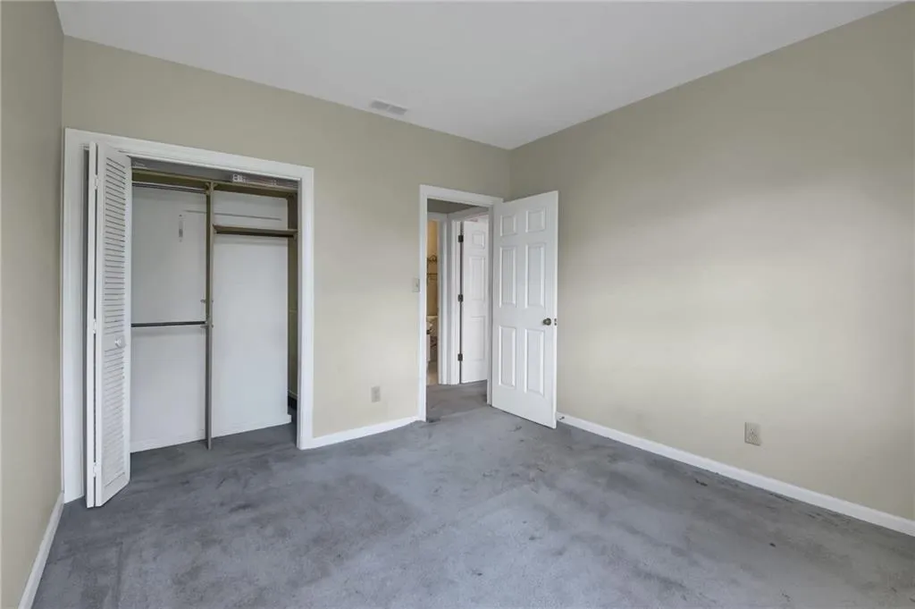 1421 Peachtree Street Unit 206, Atlanta, Georgia 30309, 2 Bedrooms Bedrooms, ,1 BathroomBathrooms,Residential,For Sale,1421 Peachtree Street Unit 206,7639155