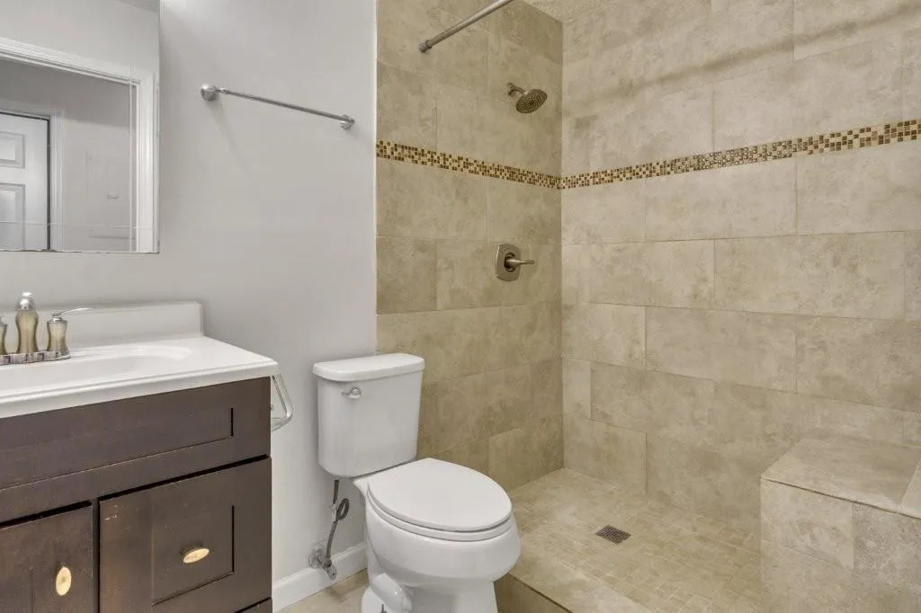 506 Barrington Hills Drive, Atlanta, Georgia 30350, 2 Bedrooms Bedrooms, ,2 BathroomsBathrooms,Residential,For Sale,506 Barrington Hills Drive,7616670