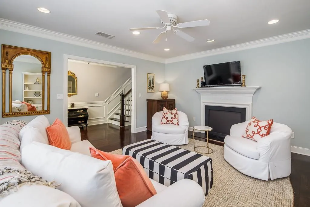 13 Mount Vernon Circle, Sandy Springs, Georgia 30338, 3 Bedrooms Bedrooms, ,2 BathroomsBathrooms,Residential,Sold,13 Mount Vernon Circle,6088410 13 Mount Vernon Circle, Sandy Springs, Georgia 30338, 3 Bedrooms Bedrooms, ,2 BathroomsBathrooms,Residential,Sold,13 Mount Vernon Circle,6088410