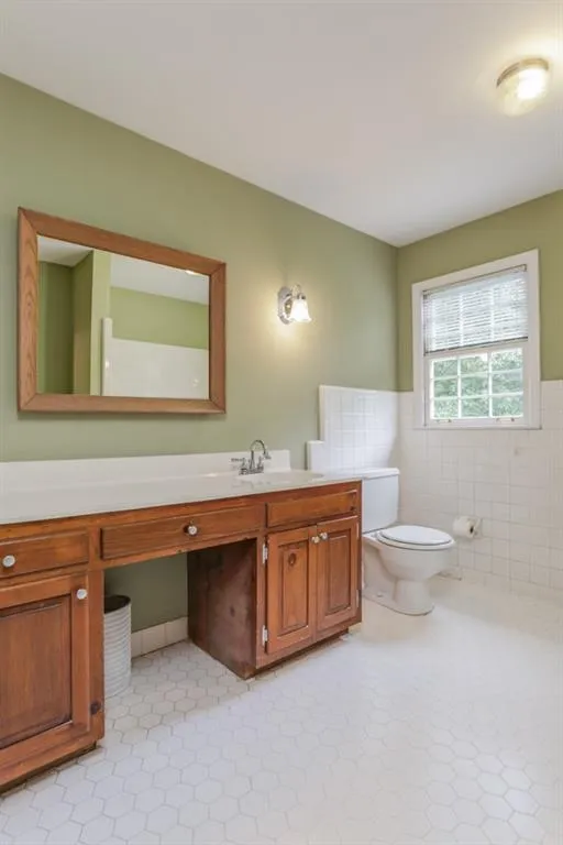 1658 Northridge Road, Sandy Springs, Georgia 30350, 4 Bedrooms Bedrooms, ,3 BathroomsBathrooms,Residential,Sold,1658 Northridge Road,6573583