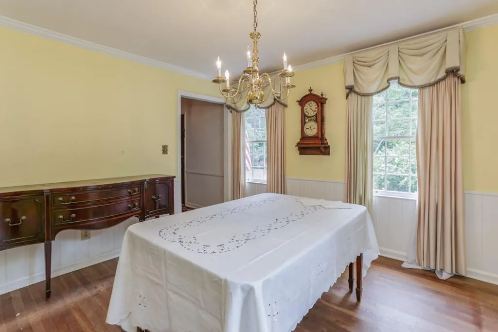 1658 Northridge Road, Sandy Springs, Georgia 30350, 4 Bedrooms Bedrooms, ,3 BathroomsBathrooms,Residential,Sold,1658 Northridge Road,6573583