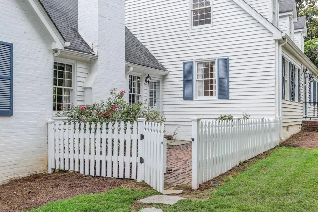 1658 Northridge Road, Sandy Springs, Georgia 30350, 4 Bedrooms Bedrooms, ,3 BathroomsBathrooms,Residential,Sold,1658 Northridge Road,6573583