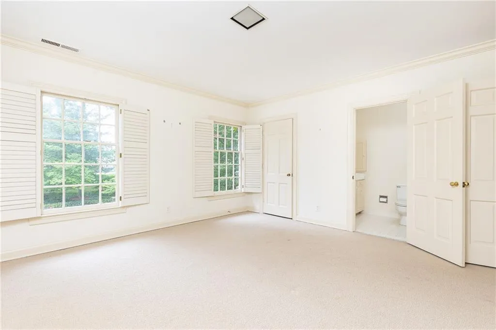 170 W Paces Ferry Road Nw, Atlanta, Georgia 30305, 4 Bedrooms Bedrooms, ,4 BathroomsBathrooms,Residential,For Sale,170 W Paces Ferry Road Nw,7658227