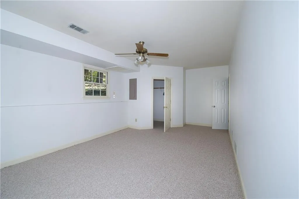 1020 Ridge Tarn, Dunwoody, Georgia 30350, 4 Bedrooms Bedrooms, ,3 BathroomsBathrooms,Residential,Sold,1020 Ridge Tarn,5612645