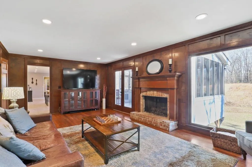 530 Spender Trace, Atlanta, Georgia 30350, 5 Bedrooms Bedrooms, ,4 BathroomsBathrooms,Residential,Sold,530 Spender Trace,6846105