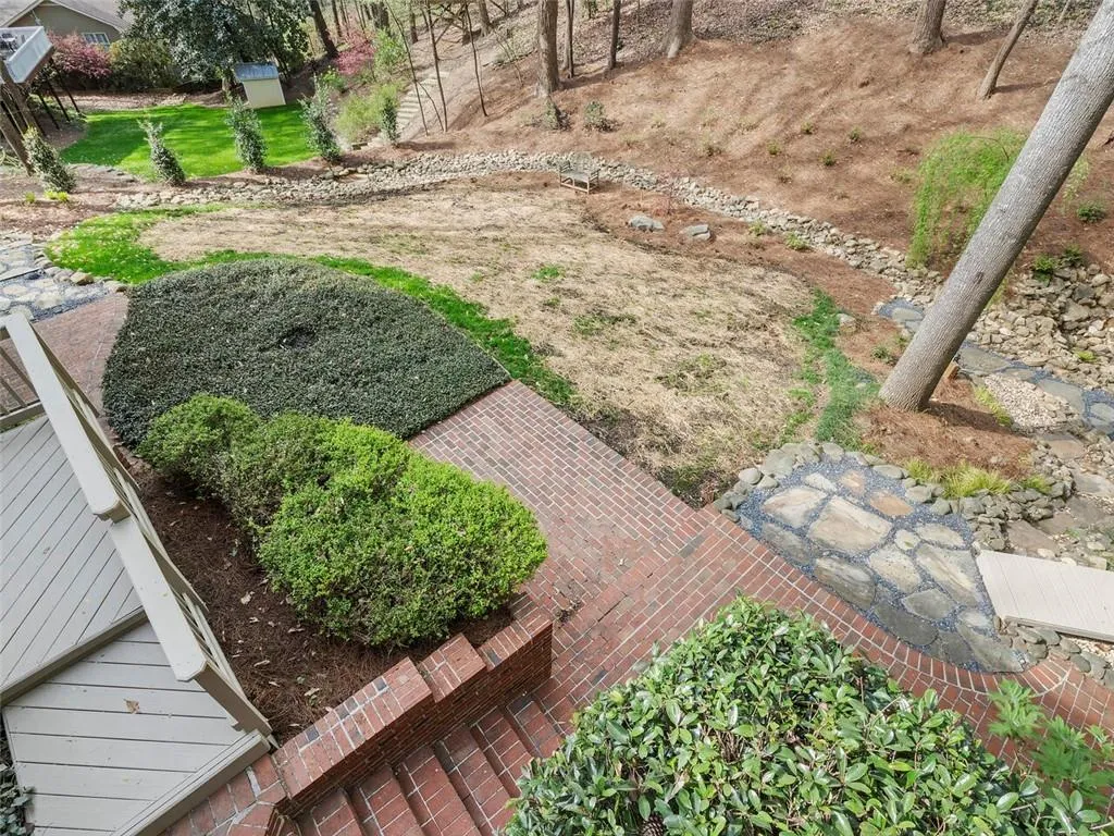 5540 Whitner Drive, Atlanta, Georgia 30327, 7 Bedrooms Bedrooms, ,4 BathroomsBathrooms,Residential,Sold,5540 Whitner Drive,7358435