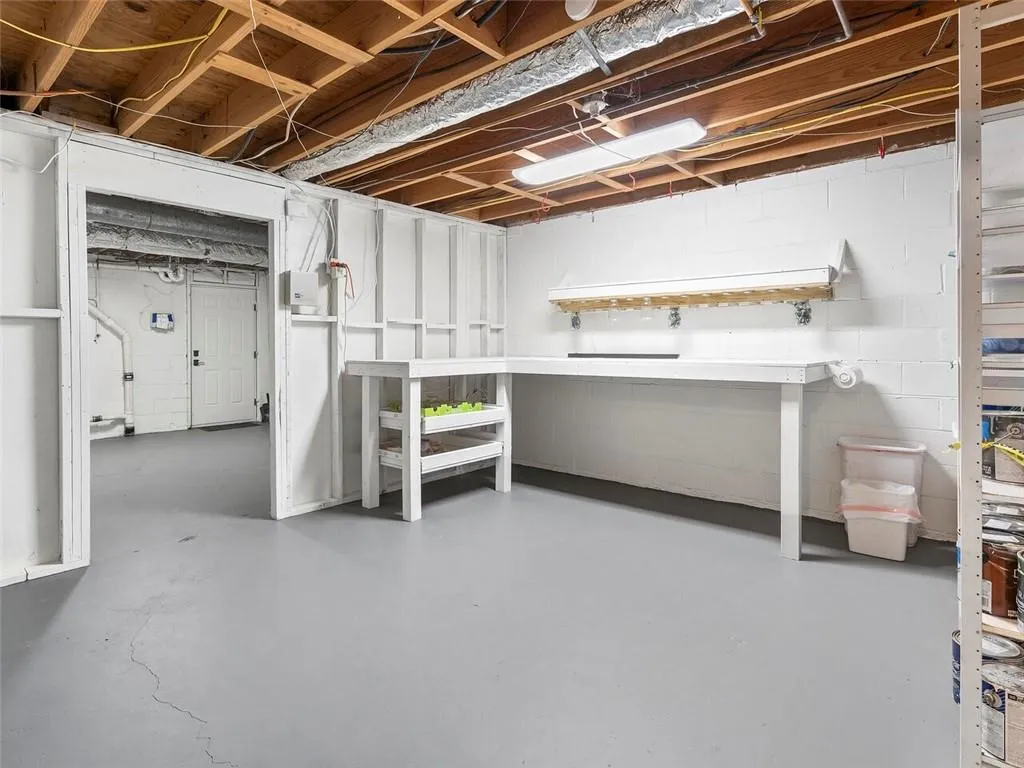 5540 Whitner Drive, Atlanta, Georgia 30327, 7 Bedrooms Bedrooms, ,4 BathroomsBathrooms,Residential,Sold,5540 Whitner Drive,7358435