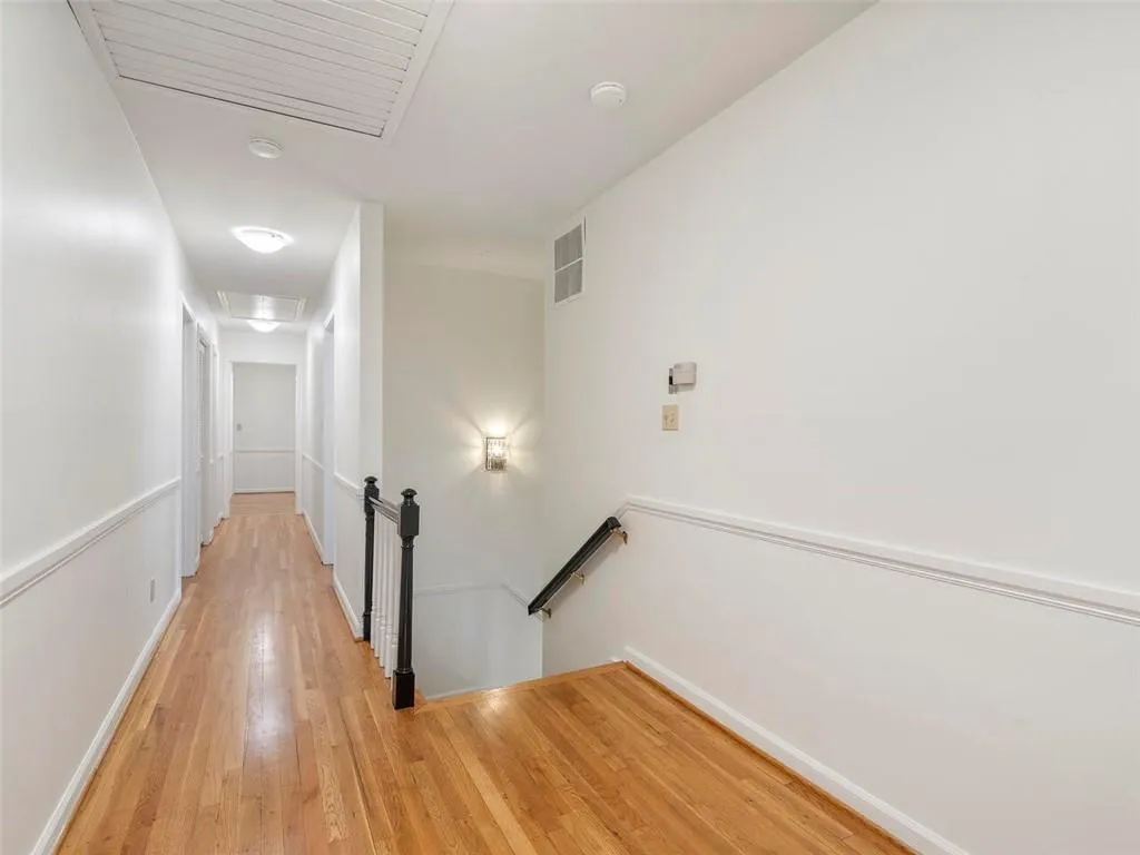 5540 Whitner Drive, Atlanta, Georgia 30327, 7 Bedrooms Bedrooms, ,4 BathroomsBathrooms,Residential,Sold,5540 Whitner Drive,7358435