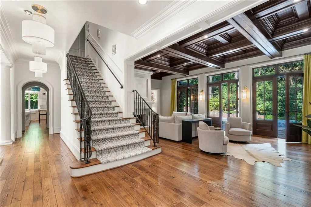 4375 Mount Paran Pkwy Nw, Atlanta, Georgia 30327, 7 Bedrooms Bedrooms, ,7 BathroomsBathrooms,Residential,For Sale,4375 Mount Paran Pkwy Nw,7577140