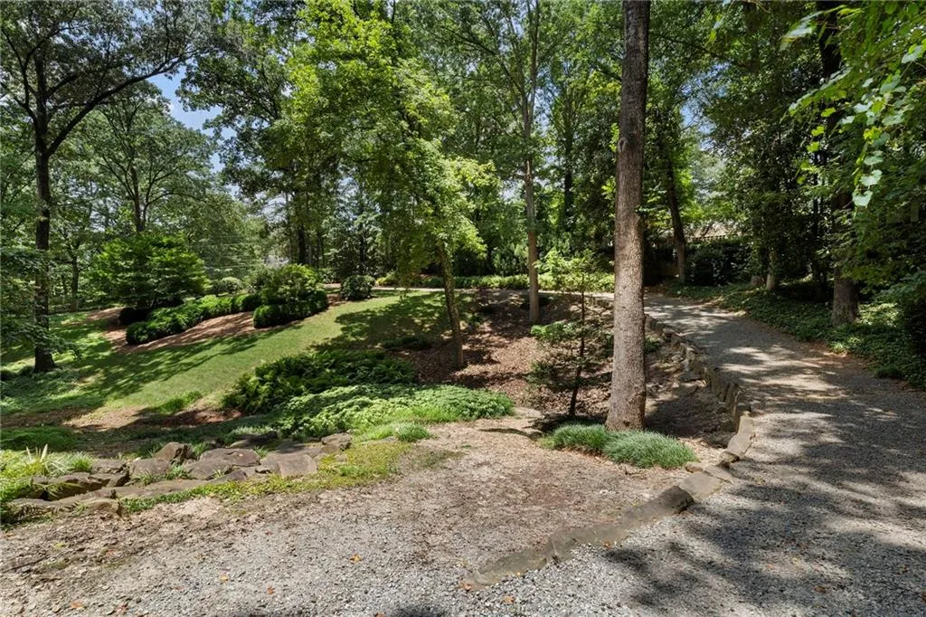 4375 Mount Paran Pkwy Nw, Atlanta, Georgia 30327, 7 Bedrooms Bedrooms, ,7 BathroomsBathrooms,Residential,For Sale,4375 Mount Paran Pkwy Nw,7577140