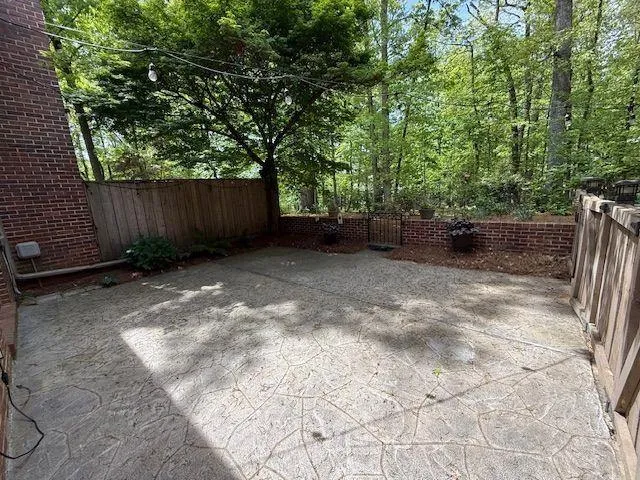 318 Ne The Chace Ne, Atlanta, Georgia 30328, 4 Bedrooms Bedrooms, ,3 BathroomsBathrooms,Residential,Sold,318 Ne The Chace Ne,7750781