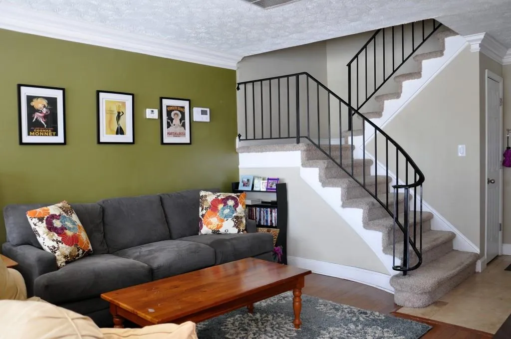 6980 Roswell Road Unit E4, Sandy Springs, Georgia 30328, 2 Bedrooms Bedrooms, ,1 BathroomBathrooms,Residential,Sold,6980 Roswell Road Unit E4,5645915