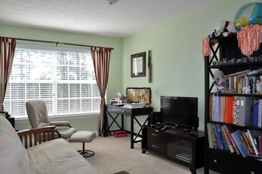 6980 Roswell Road Unit E4, Sandy Springs, Georgia 30328, 2 Bedrooms Bedrooms, ,1 BathroomBathrooms,Residential,Sold,6980 Roswell Road Unit E4,5645915