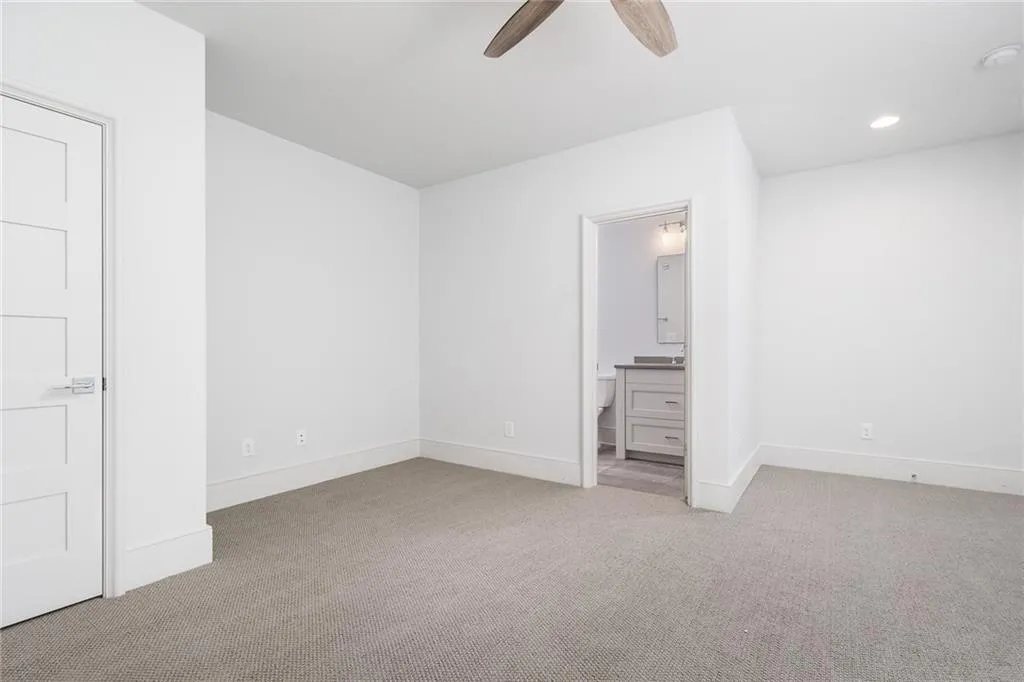 1875 Spalding Drive, Sandy Springs, Georgia 30350, 5 Bedrooms Bedrooms, ,6 BathroomsBathrooms,Residential,Sold,1875 Spalding Drive,6093412