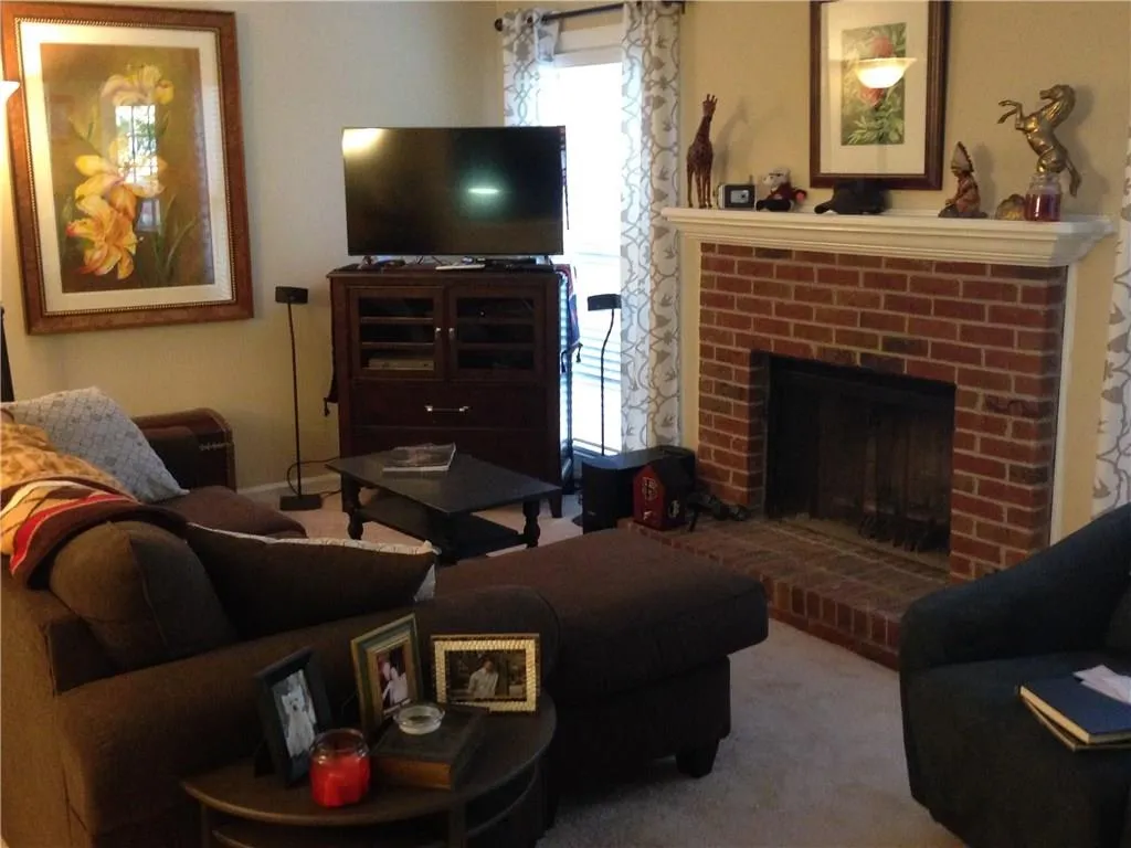 804 Abingdon Way Unit 804, Atlanta, Georgia 30328, 2 Bedrooms Bedrooms, ,2 BathroomsBathrooms,Residential,Sold,804 Abingdon Way Unit 804,5673166