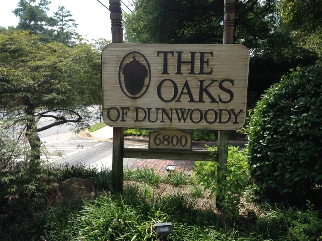 804 Abingdon Way Unit 804, Atlanta, Georgia 30328, 2 Bedrooms Bedrooms, ,2 BathroomsBathrooms,Residential,Sold,804 Abingdon Way Unit 804,5673166
