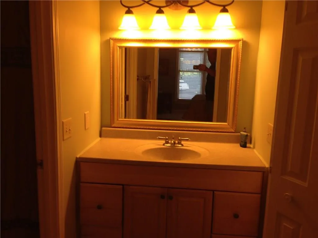 804 Abingdon Way Unit 804, Atlanta, Georgia 30328, 2 Bedrooms Bedrooms, ,2 BathroomsBathrooms,Residential,Sold,804 Abingdon Way Unit 804,5673166