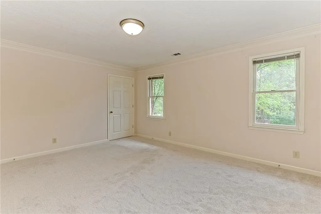 7938 Briar Villa Place, Sandy Springs, Georgia 30350, 3 Bedrooms Bedrooms, ,2 BathroomsBathrooms,Residential,Sold,7938 Briar Villa Place,5994759