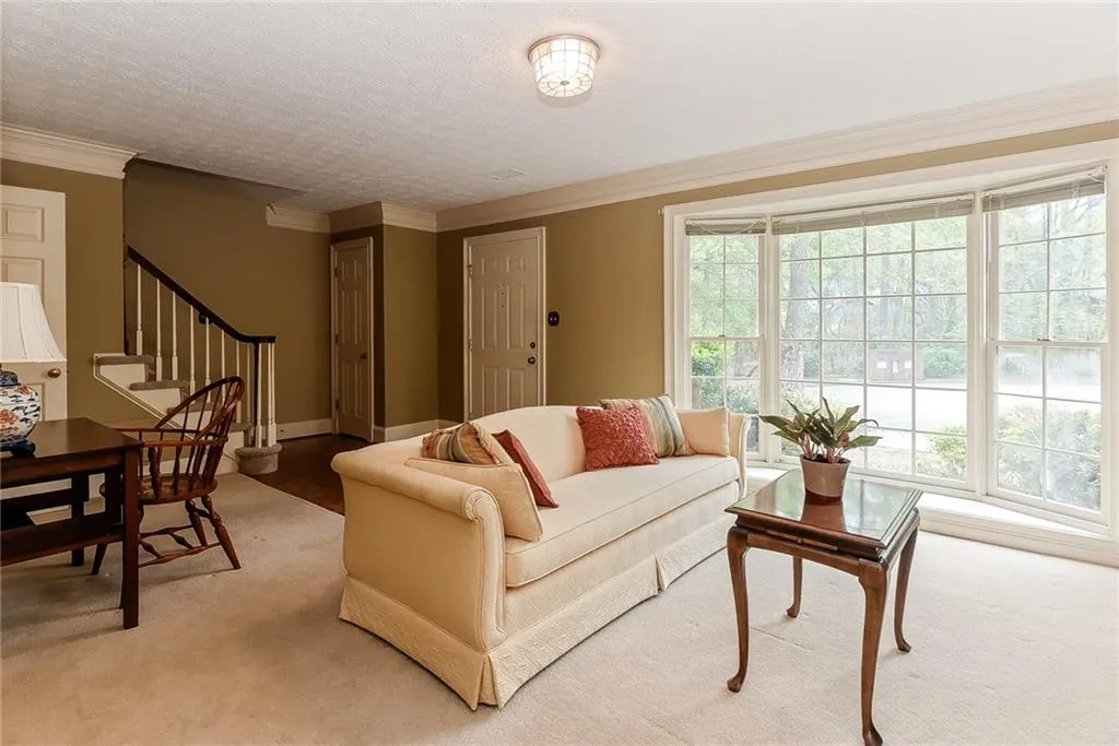 7938 Briar Villa Place, Sandy Springs, Georgia 30350, 3 Bedrooms Bedrooms, ,2 BathroomsBathrooms,Residential,Sold,7938 Briar Villa Place,5994759