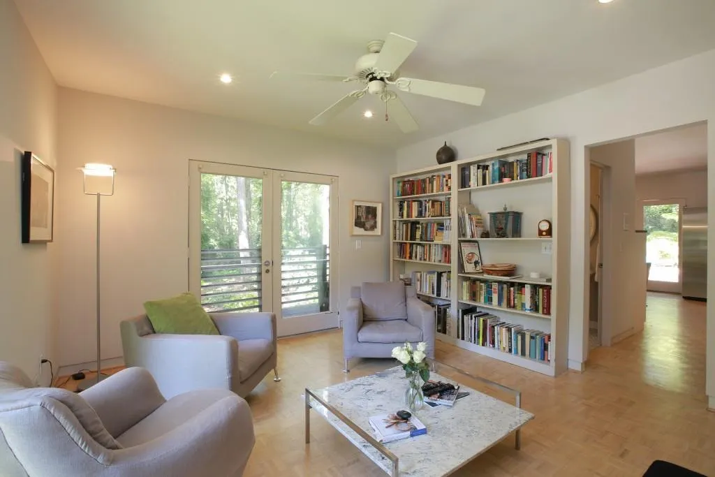 35 Old Powers Place, Sandy Springs, Georgia 30327, 4 Bedrooms Bedrooms, ,4 BathroomsBathrooms,Residential,Sold,35 Old Powers Place,6923240