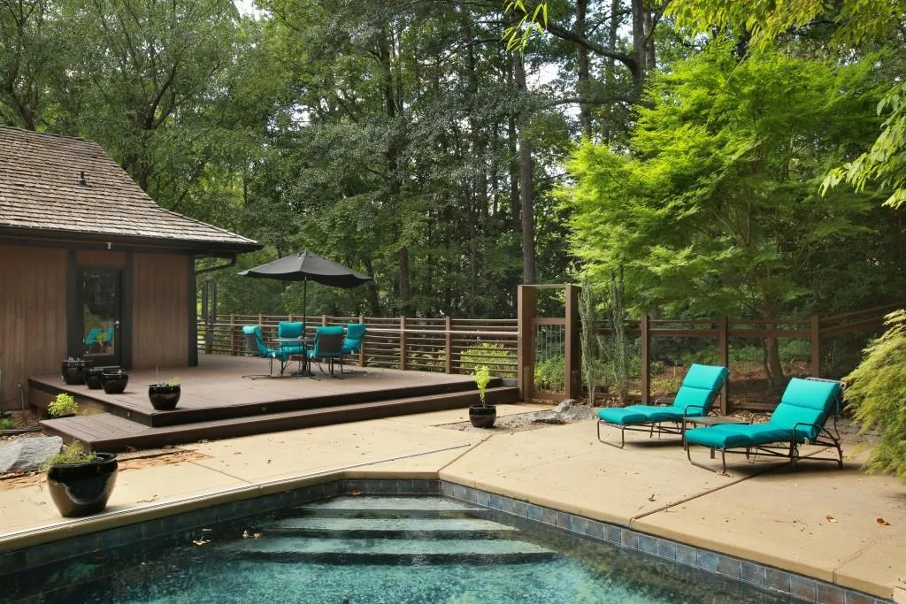 35 Old Powers Place, Sandy Springs, Georgia 30327, 4 Bedrooms Bedrooms, ,4 BathroomsBathrooms,Residential,Sold,35 Old Powers Place,6923240
