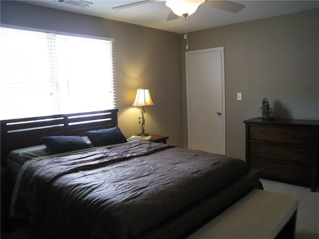 6520 Roswell Road Unit 89, Atlanta, Georgia 30328, 2 Bedrooms Bedrooms, ,1 BathroomBathrooms,Residential,Sold,6520 Roswell Road Unit 89,5863240