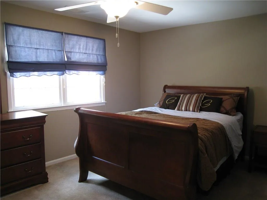 6520 Roswell Road Unit 89, Atlanta, Georgia 30328, 2 Bedrooms Bedrooms, ,1 BathroomBathrooms,Residential,Sold,6520 Roswell Road Unit 89,5863240