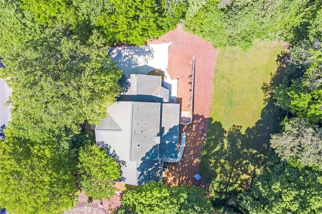 6025 River Chase Circle Nw, Sandy Springs, Georgia 30328, 7 Bedrooms Bedrooms, ,5 BathroomsBathrooms,Residential,Sold,6025 River Chase Circle Nw,7038997