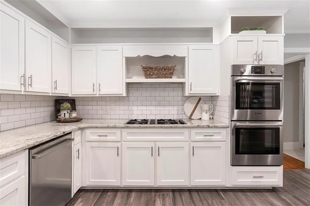 6025 River Chase Circle Nw, Sandy Springs, Georgia 30328, 7 Bedrooms Bedrooms, ,5 BathroomsBathrooms,Residential,Sold,6025 River Chase Circle Nw,7038997