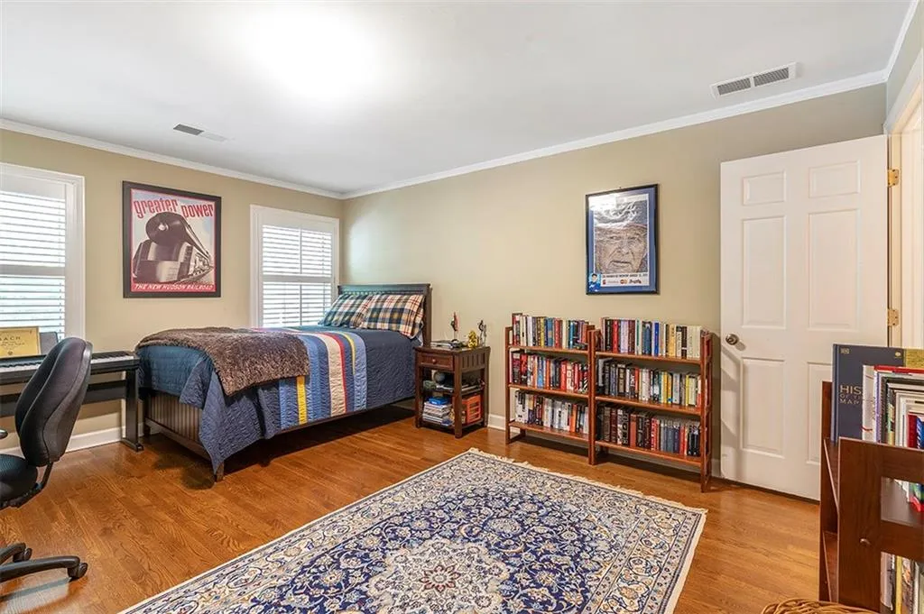 6025 River Chase Circle Nw, Sandy Springs, Georgia 30328, 7 Bedrooms Bedrooms, ,5 BathroomsBathrooms,Residential,Sold,6025 River Chase Circle Nw,7038997