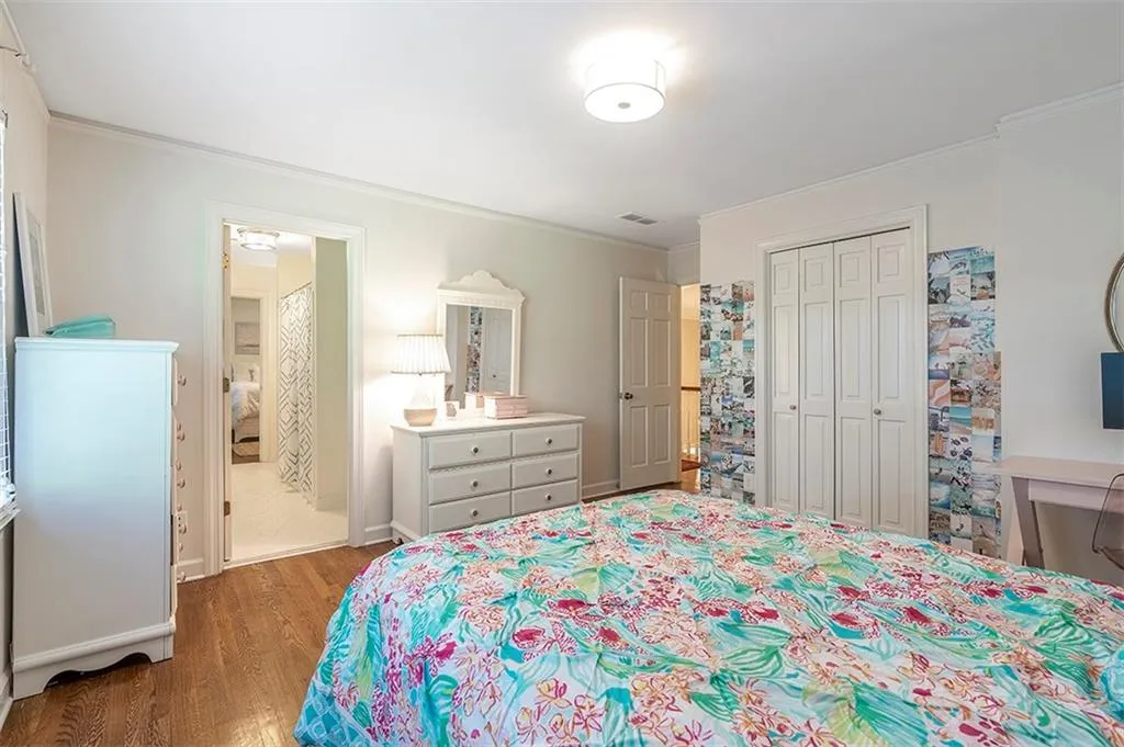 6025 River Chase Circle Nw, Sandy Springs, Georgia 30328, 7 Bedrooms Bedrooms, ,5 BathroomsBathrooms,Residential,Sold,6025 River Chase Circle Nw,7038997