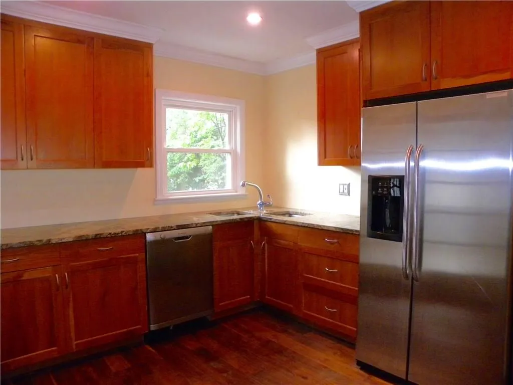 233 Midvale Drive Ne, Atlanta, Georgia 30342, 3 Bedrooms Bedrooms, ,2 BathroomsBathrooms,Residential,Sold,233 Midvale Drive Ne,5685747