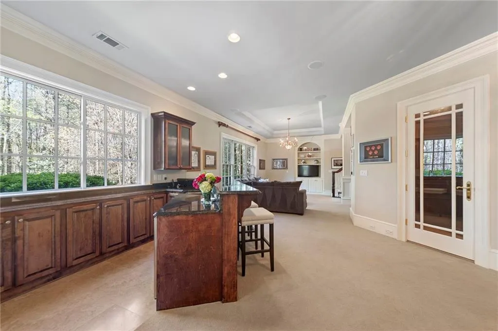 219 Saint Nicholas Circle Nw, Sandy Springs, Georgia 30327, 6 Bedrooms Bedrooms, ,6 BathroomsBathrooms,Residential,Sold,219 Saint Nicholas Circle Nw,7190211