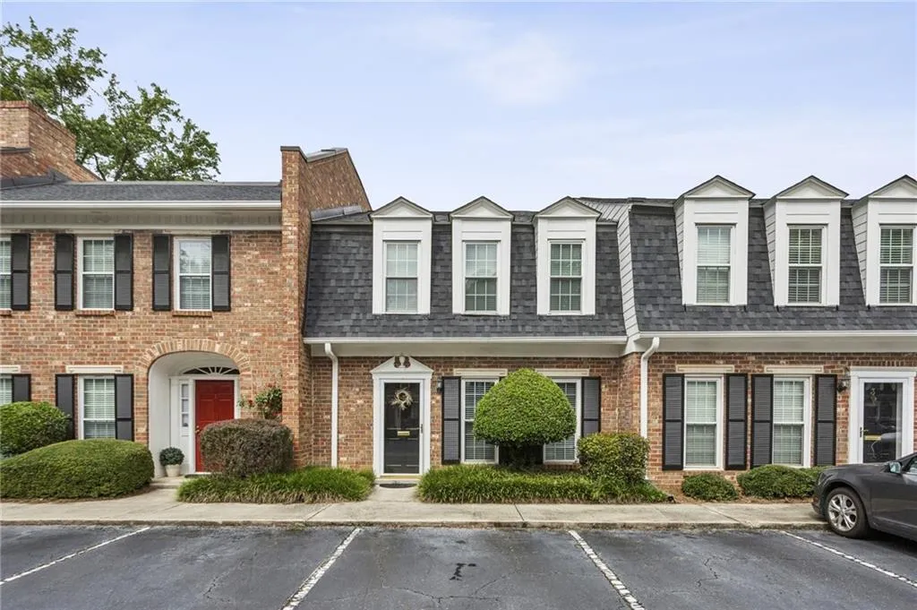 2 Scotland Place Nw, Atlanta, Georgia 30318, 2 Bedrooms Bedrooms, 0 ,2 BathroomsBathrooms,Residential,Sold,2 Scotland Place Nw,7704542