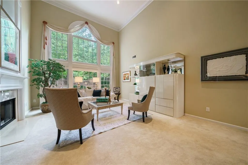 125 Smithdun Lane, Sandy Springs, Georgia 30350, 4 Bedrooms Bedrooms, ,3 BathroomsBathrooms,Residential,Sold,125 Smithdun Lane,6899093