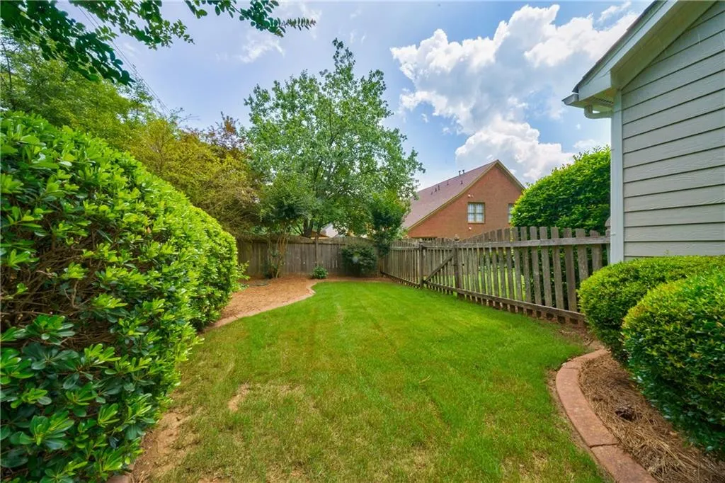 125 Smithdun Lane, Sandy Springs, Georgia 30350, 4 Bedrooms Bedrooms, ,3 BathroomsBathrooms,Residential,Sold,125 Smithdun Lane,6899093