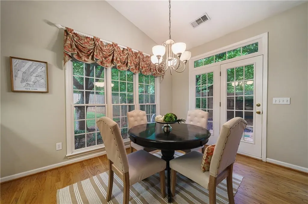 125 Smithdun Lane, Sandy Springs, Georgia 30350, 4 Bedrooms Bedrooms, ,3 BathroomsBathrooms,Residential,Sold,125 Smithdun Lane,6899093
