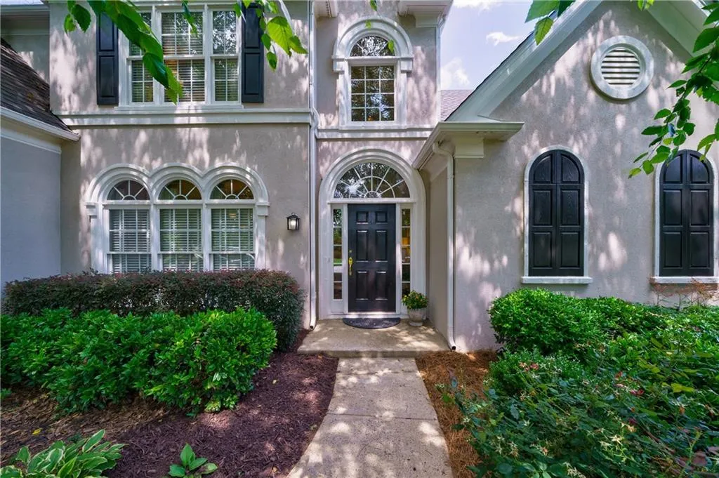 125 Smithdun Lane, Sandy Springs, Georgia 30350, 4 Bedrooms Bedrooms, ,3 BathroomsBathrooms,Residential,Sold,125 Smithdun Lane,6899093