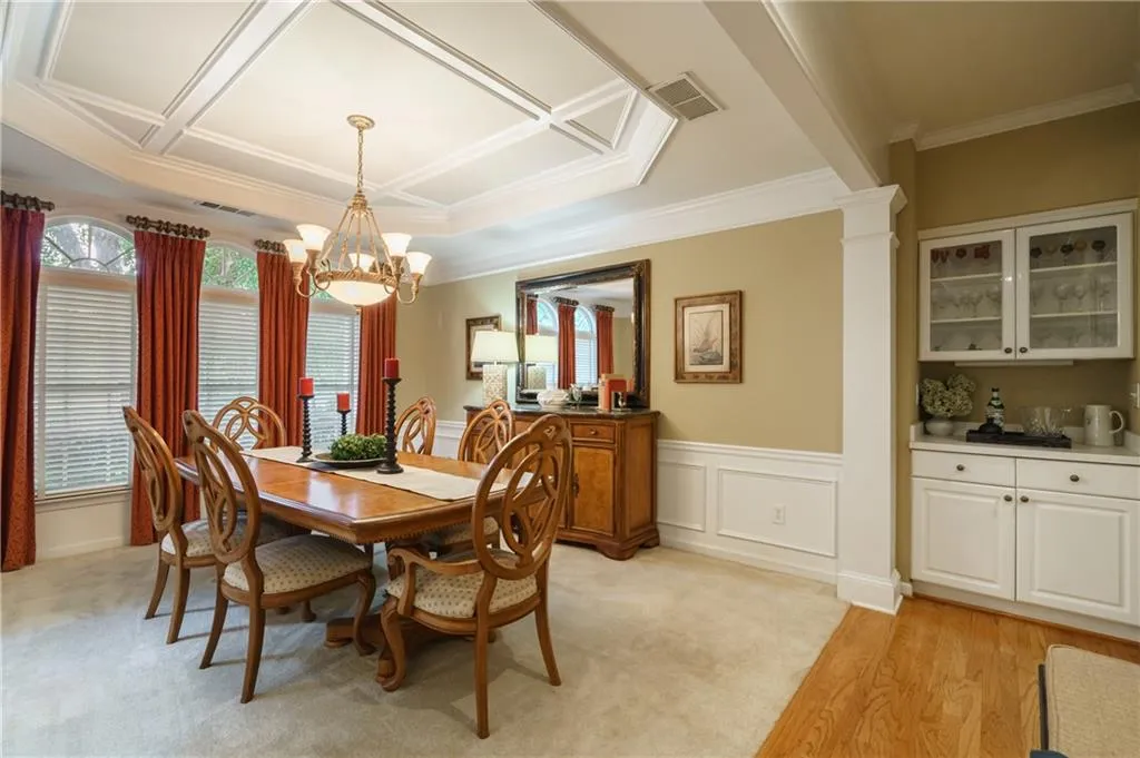 125 Smithdun Lane, Sandy Springs, Georgia 30350, 4 Bedrooms Bedrooms, ,3 BathroomsBathrooms,Residential,Sold,125 Smithdun Lane,6899093