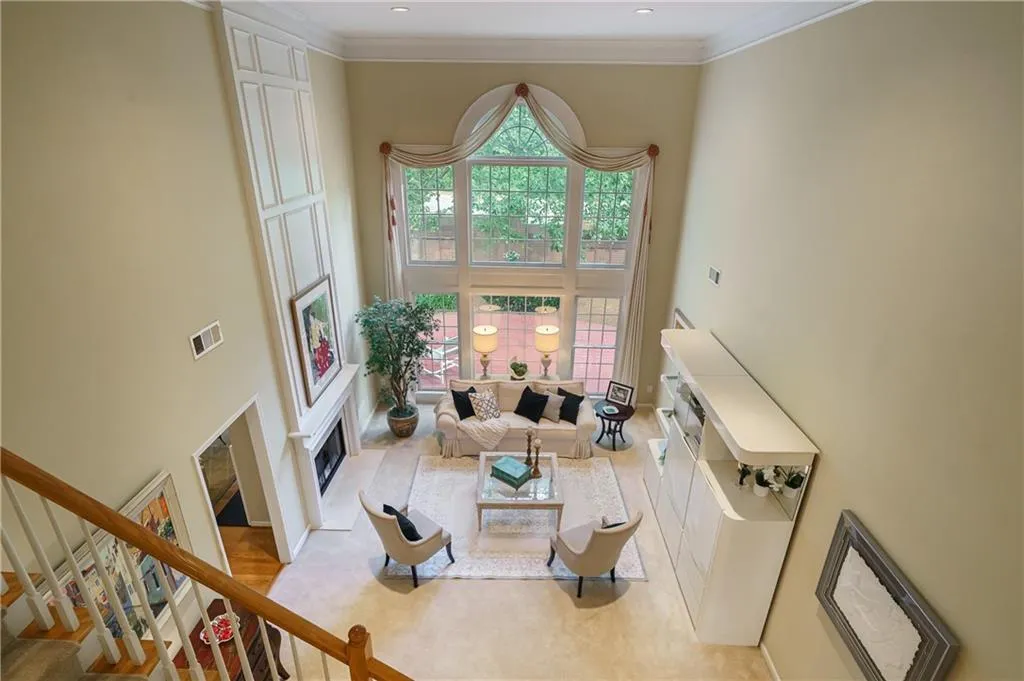 125 Smithdun Lane, Sandy Springs, Georgia 30350, 4 Bedrooms Bedrooms, ,3 BathroomsBathrooms,Residential,Sold,125 Smithdun Lane,6899093